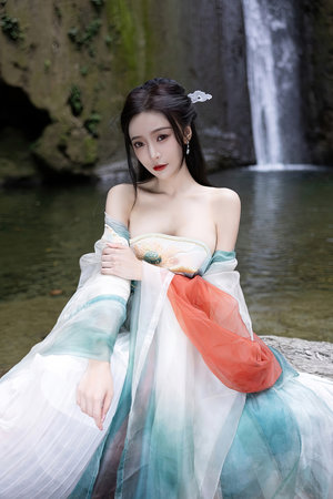 vk白小冰