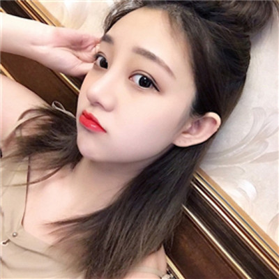 漂亮炫舞女孩