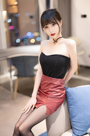 滑轮车女孩